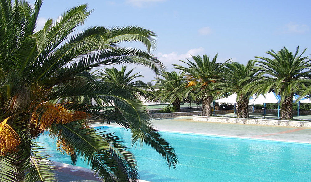 Racar Hotel Frigole Bagian luar foto