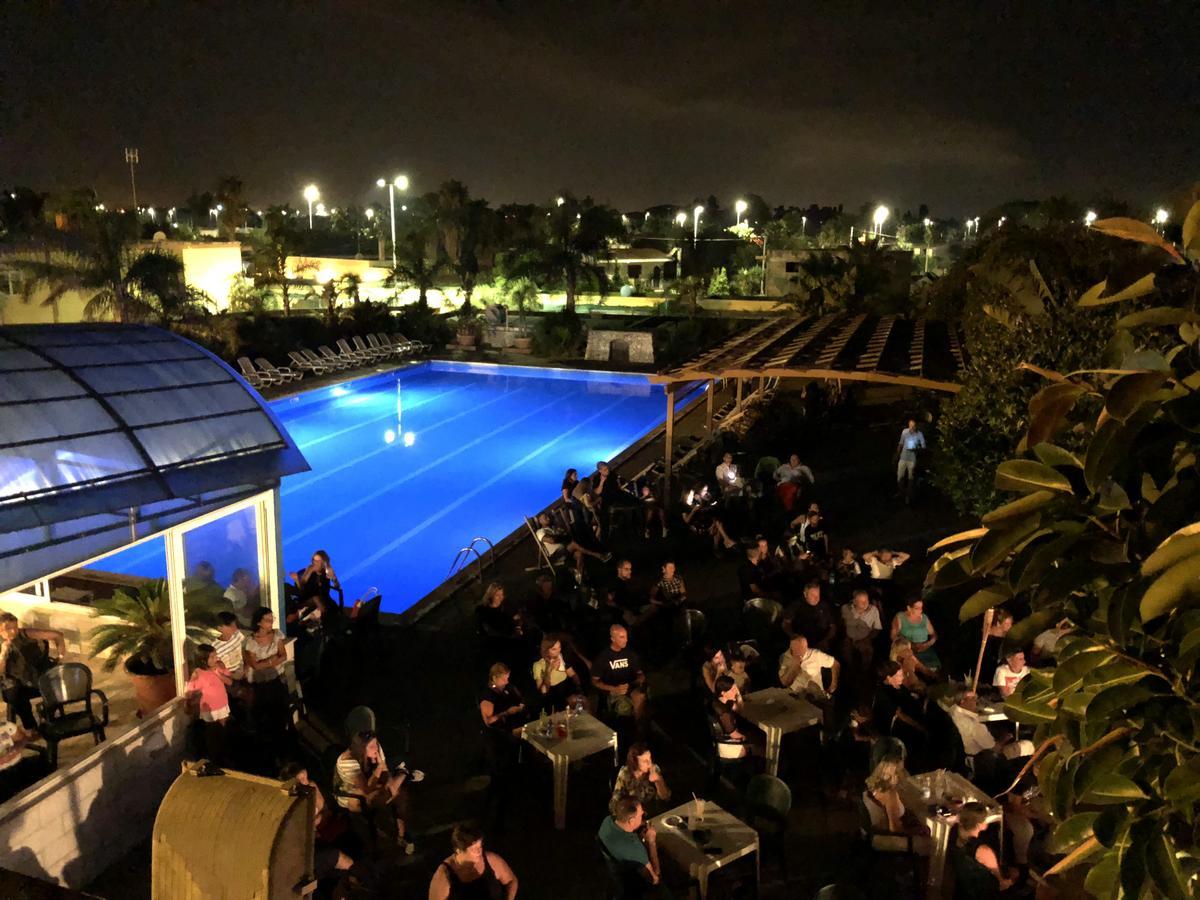 Racar Hotel Frigole Bagian luar foto
