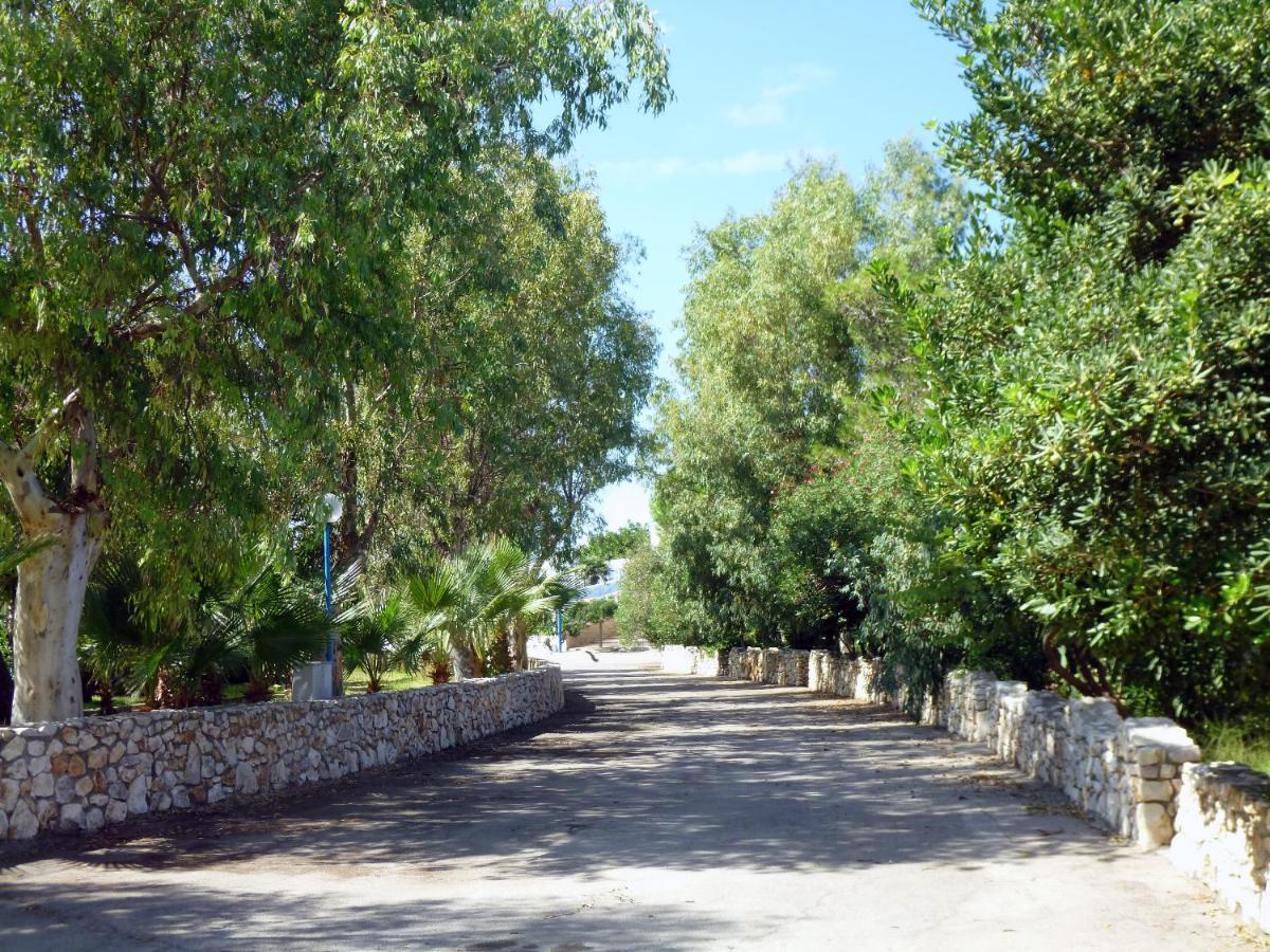 Racar Hotel Frigole Bagian luar foto