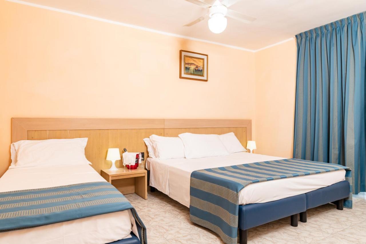 Racar Hotel Frigole Bagian luar foto